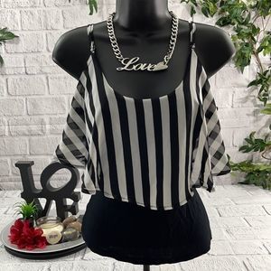 Women’s Bongo Black & White Classy Flowy Layered Sleeveless Blouse (M) AQ16